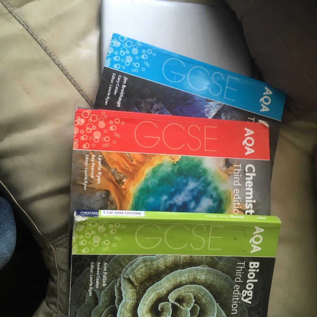 Triple science grade 91 new gcse books in London Borough of Hillingdon