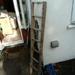 Found in attic of my victorian house.
Would be good as towel rail
COLLECTION ONLY