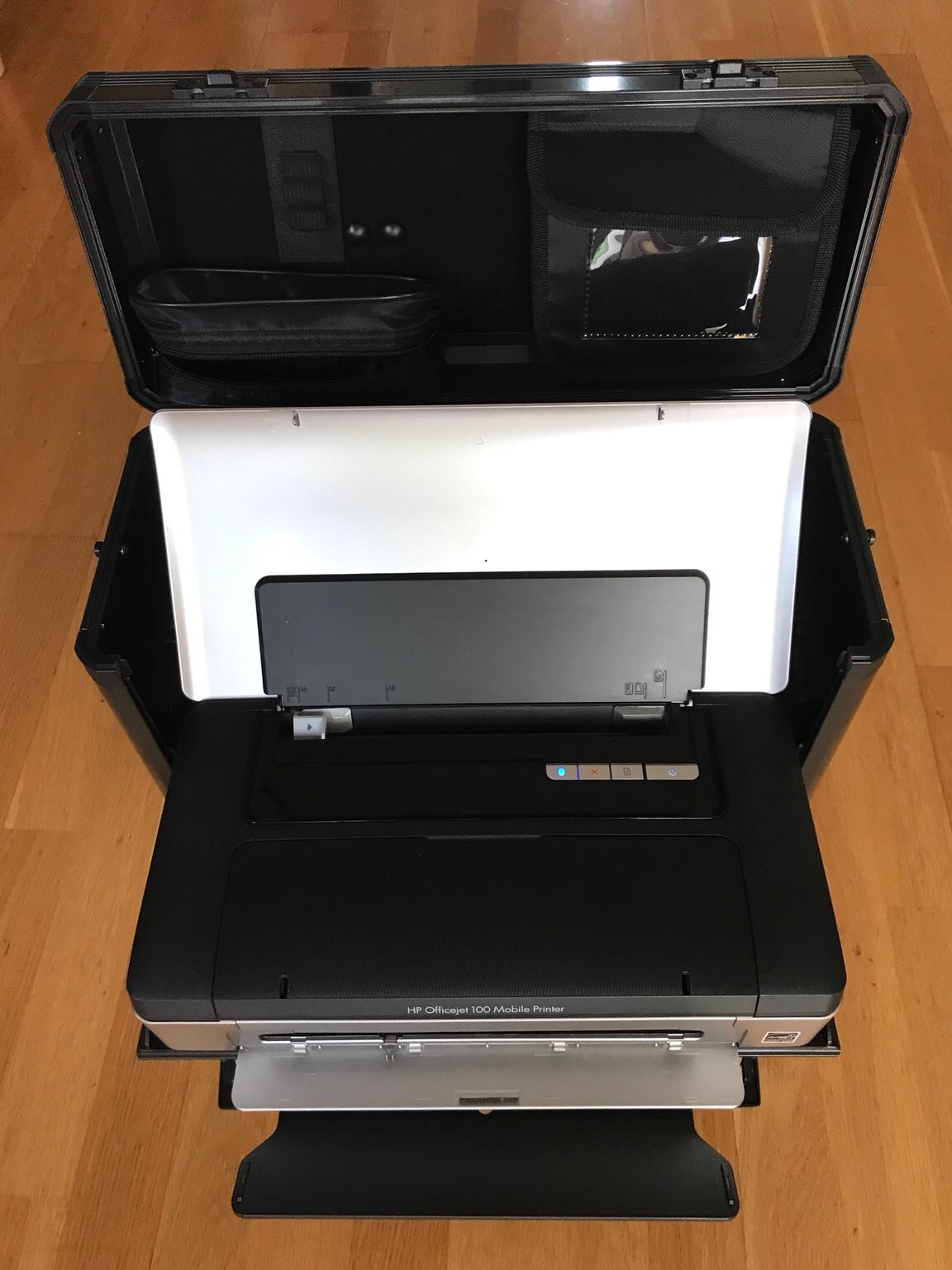 DICOTA DataDesk 100 14-15.1 Attachékoffer für Notebook und HP OJ 100 Drucker