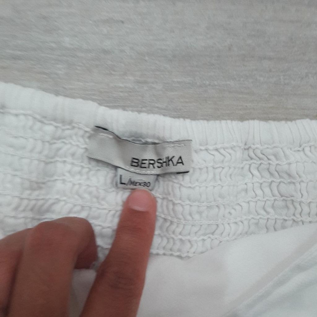 Gonna clearance bianca bershka