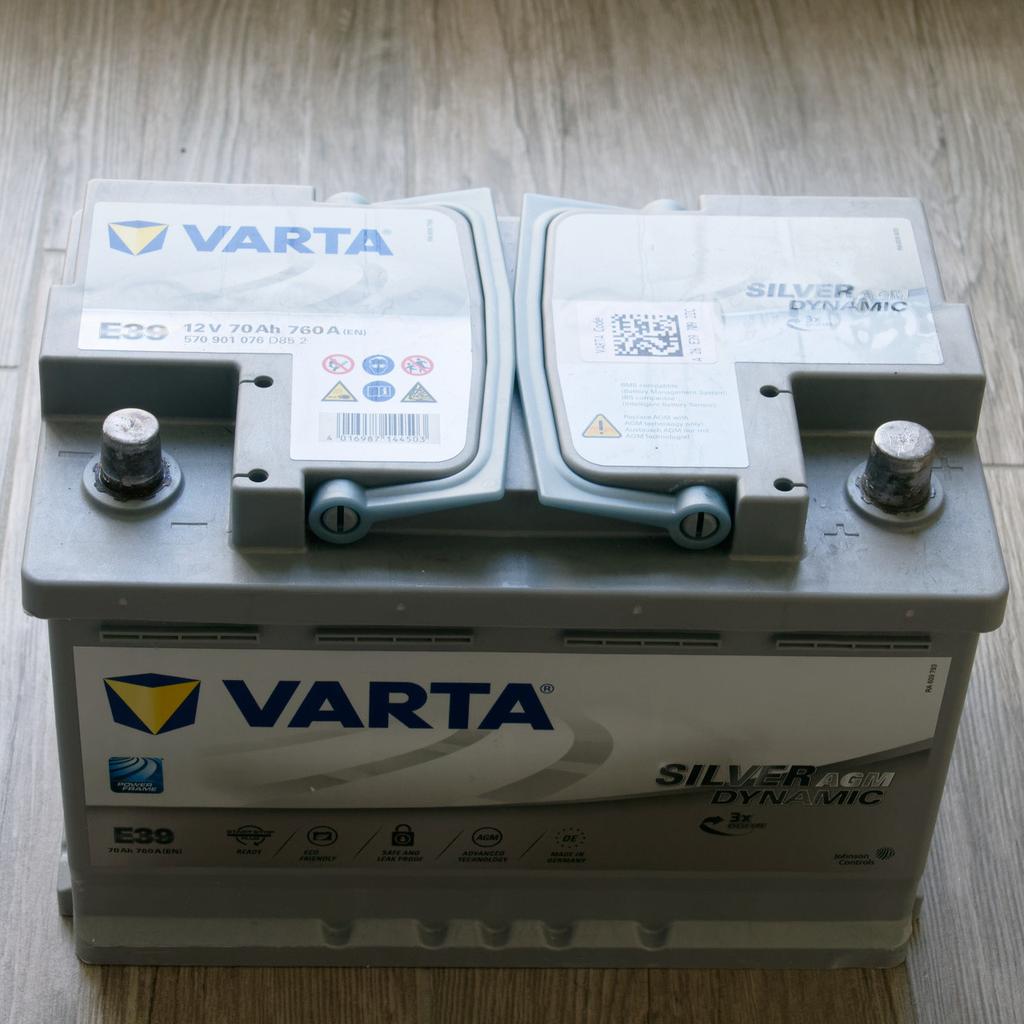 Batterie Varta 12 volts 70ah 760 A AGM