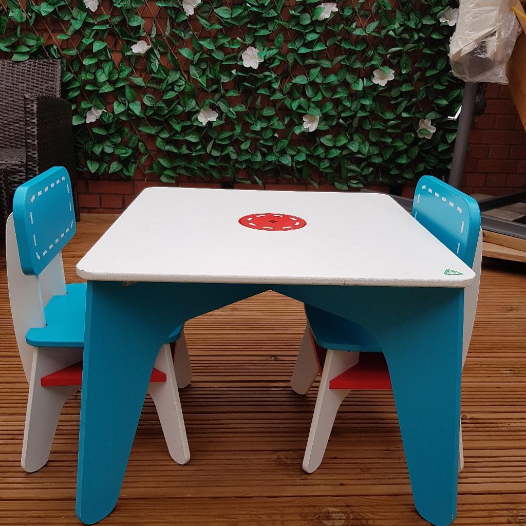 Elc wooden table online and chairs