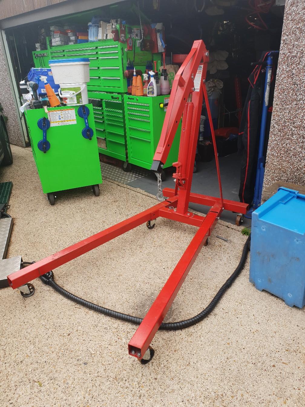 collapsible-1-8-ton-engine-hoist-in-nn14-wellingborough-for-100-00-for