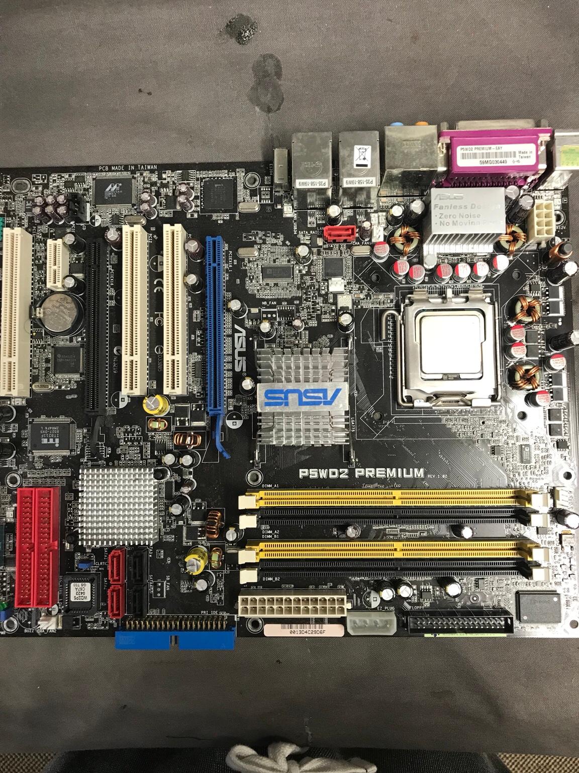 ASUS Motherbord and 950 CPU - P5WD2 Premium in UB2 Ealing for £10.00 ...