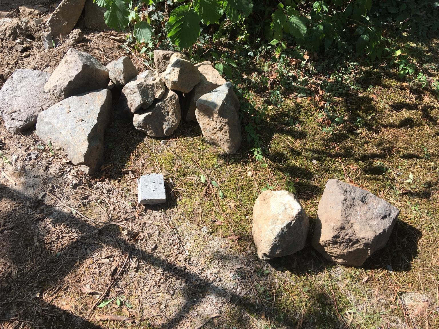 zu verschenken Sandstein & Natursteine Granit in 64289 Darmstadt für