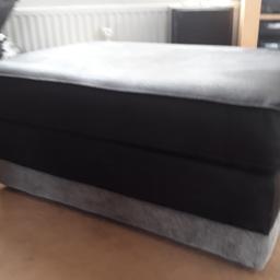 Large black suedette and grey cord seat or foot stool . Excellent condition slight mark on corner as shown in pic.
Puo
£40