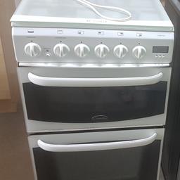 White 50cm wide
Very good condition
Everything working perfect
Been using it for over 4 years
Selling due to Arrival of new cooker

Pick up only, £130