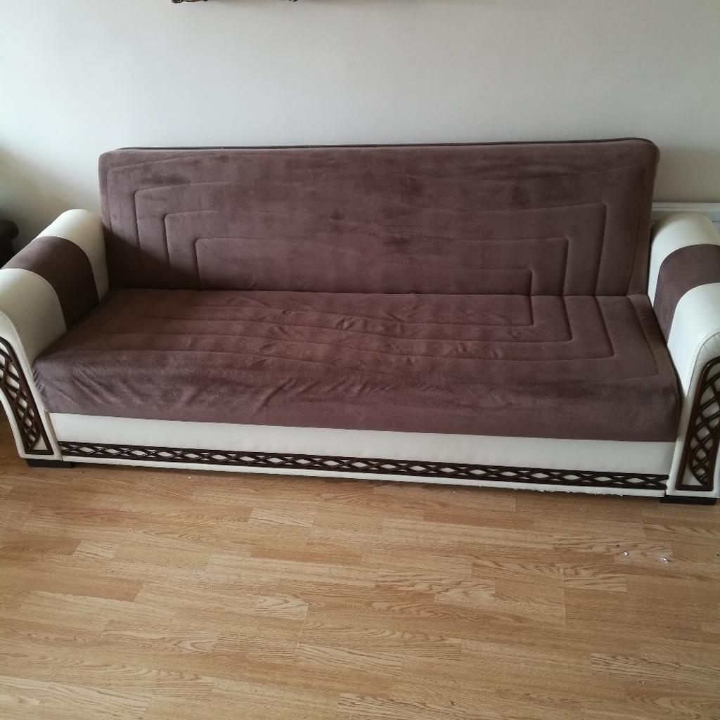 Sofa bed Turkish Sofa bed, 34 seaters in SE9 London Borough of Lewisham für 150,00 £ zum