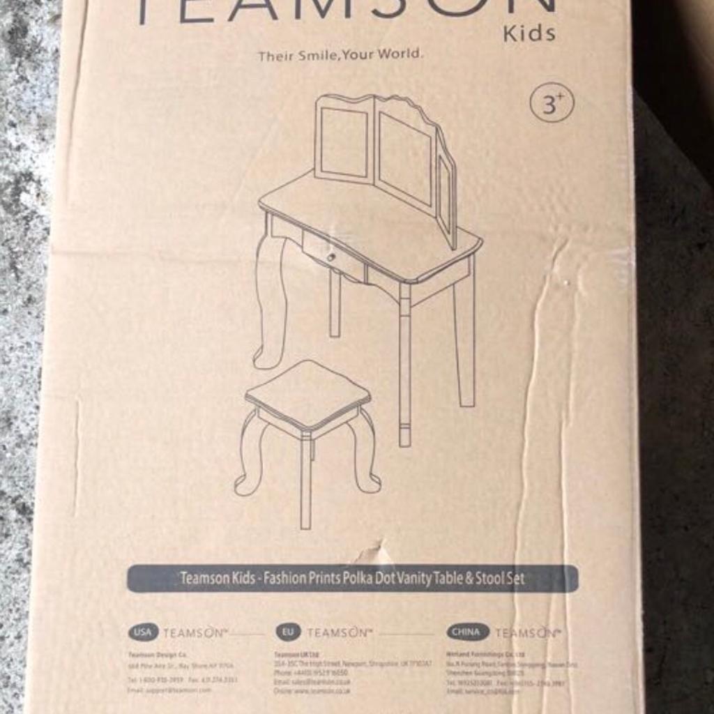 Dressing table for little girls in CH61 Wirral for £39.00 for sale Shpock