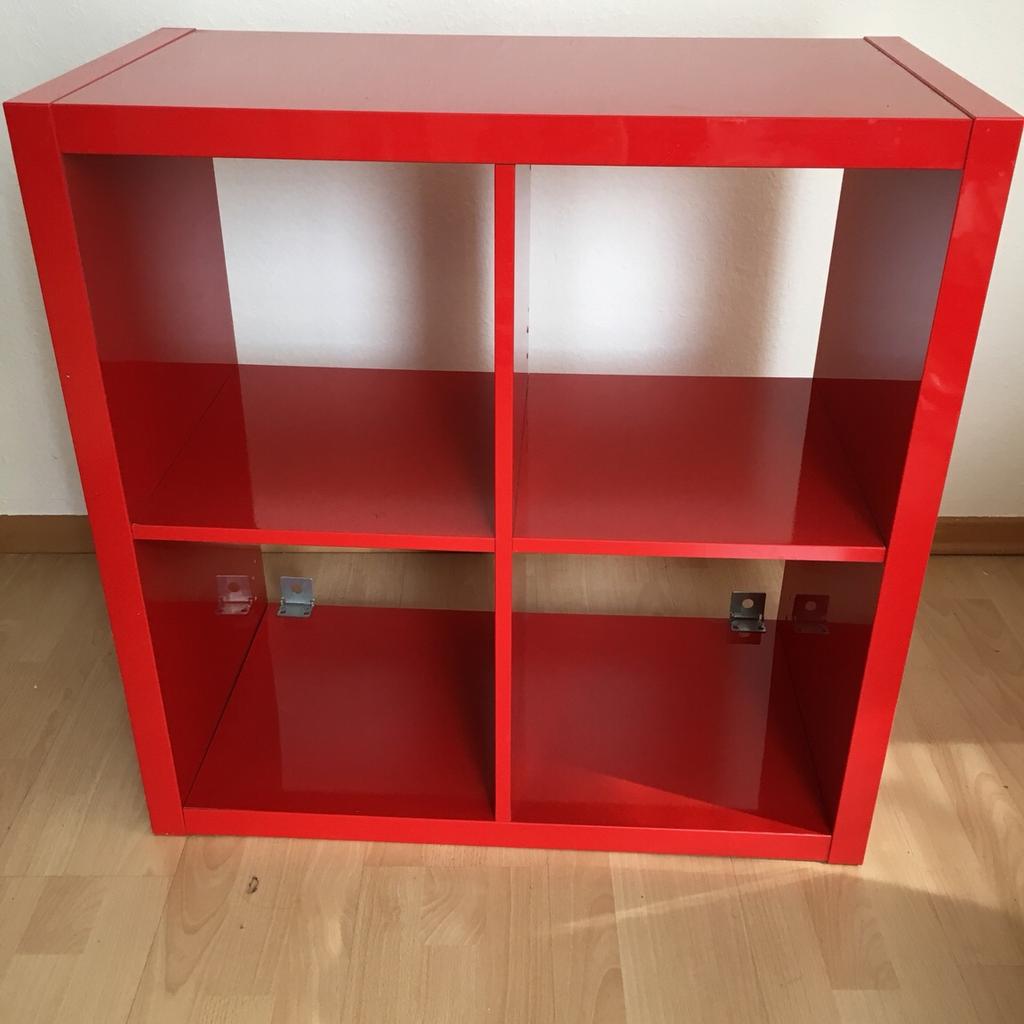 IKEA Kallax Expedit Regal 2x2 rot mit Türen in 64289 Darmstadt für € 20