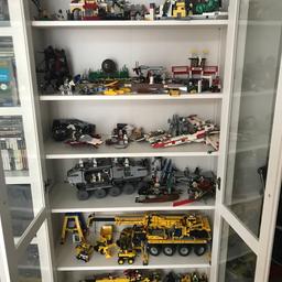lasse meine Lego Sammlung auf...viele Einzelteile
bei Interesse Preis vorschlagen!
mind. 10€ pro Kilo für zerlegte Teile 

Kein Versand