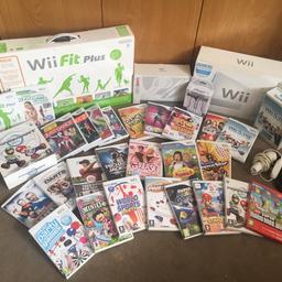Wii fit plus, sports pack, docking station, Wii console,we sing, 2 microphones, Mariokart Wii, 26 games