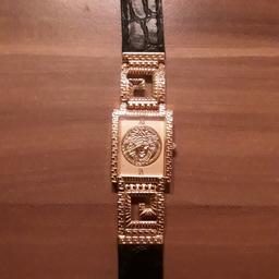 Wunderschöne Armbanduhr zu verkaufen. Fast nie getragen. Vergoldet leider ohne Verpackung