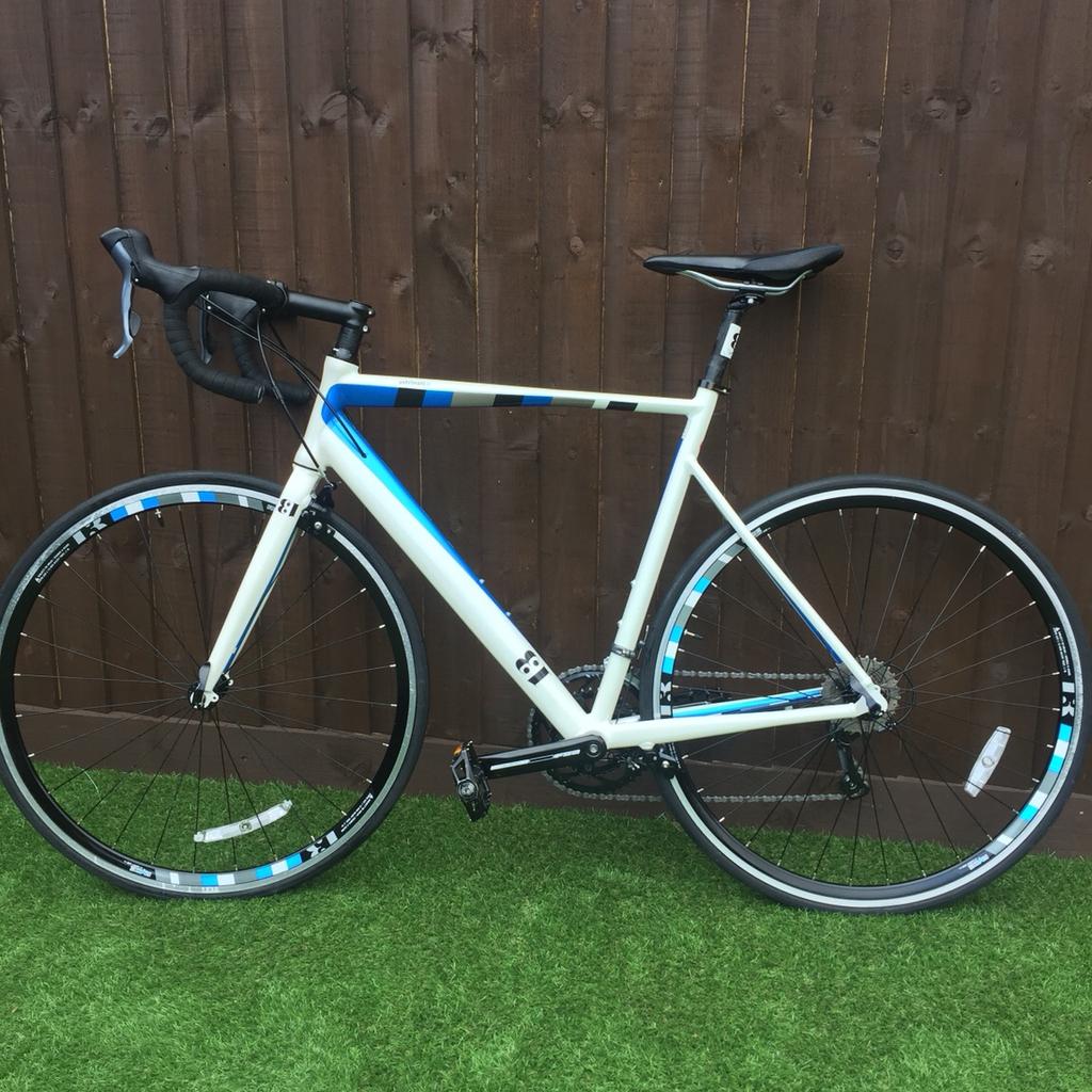 intrinsic alpha road bike