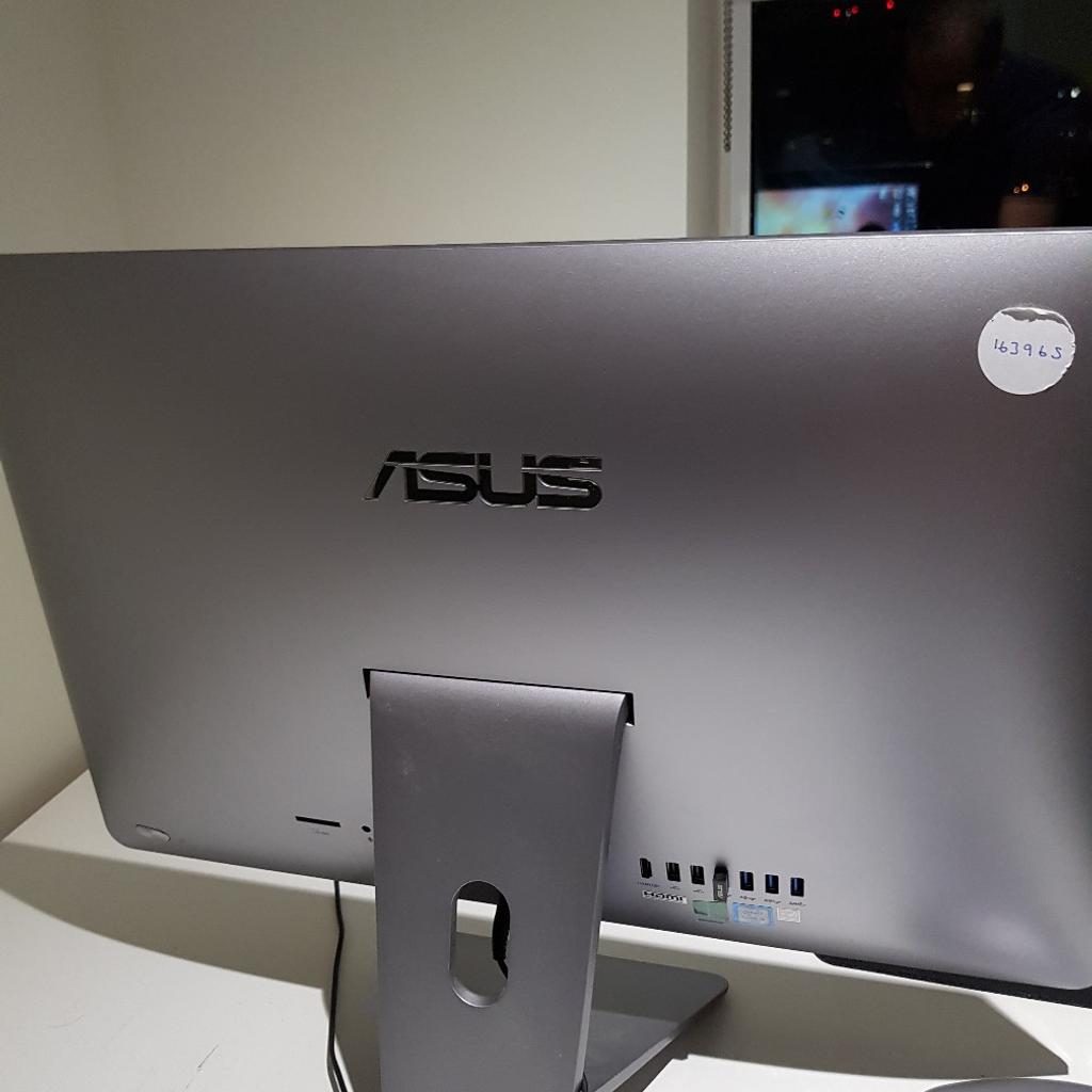 ASUS Allinone ZN220240IC PC Series in B3 1LH Μπέρμιγχαμ for £350.00