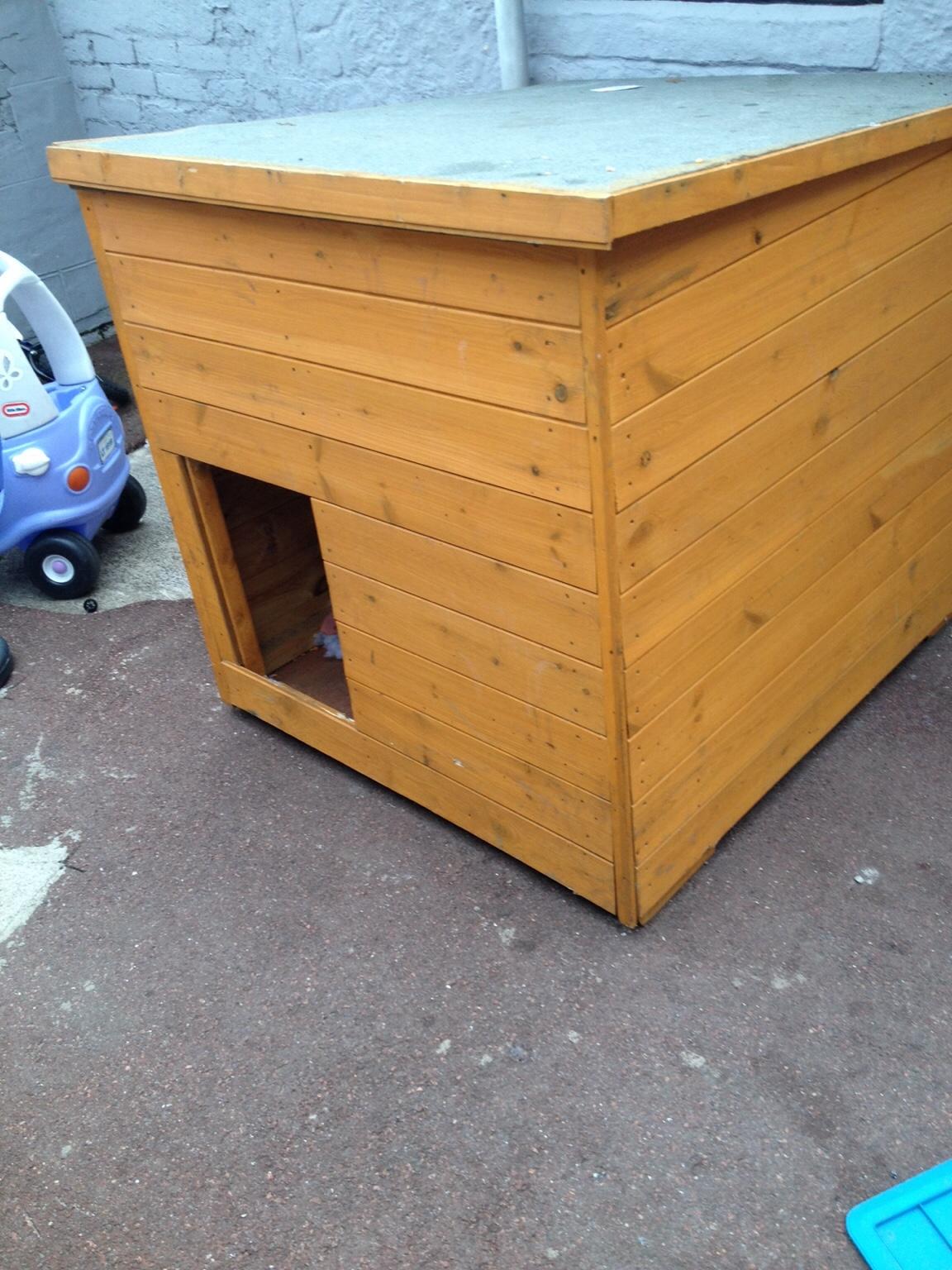 Large dog box in for £60.00 for sale Shpock