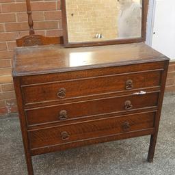 Two sets of draws for sale I thinkone is ment to be a dressing table as it comes with a mirror but as you can see from pictures they are very old and need some work. Mirroris also included but it also has lots of age related marks but no cracks. Open to offers