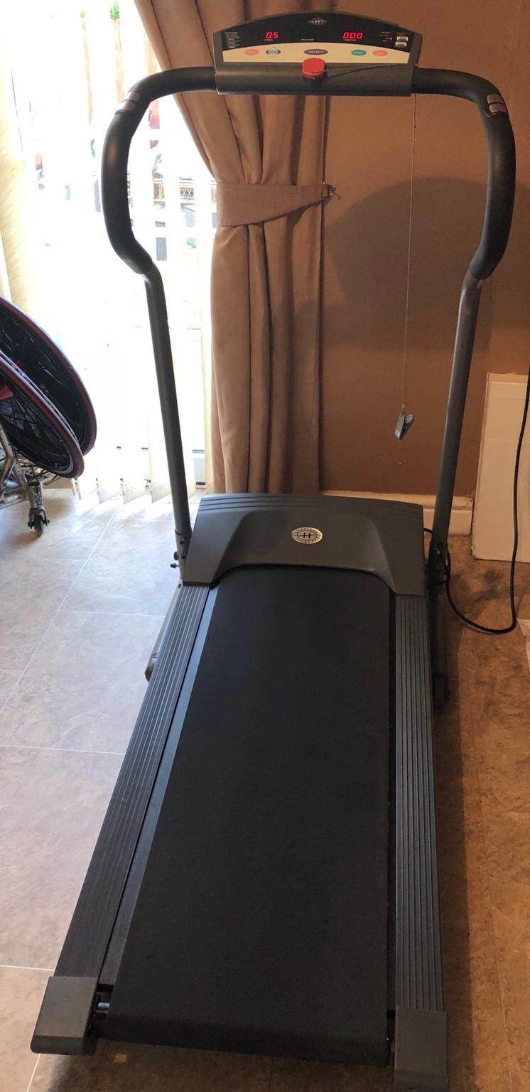 Horizon fitness running machine treadmill in CH8 Celyn for £100.00 for sale Shpock