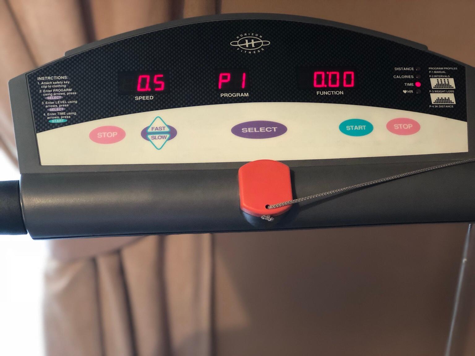 Horizon fitness running machine treadmill in CH8 Celyn for £100.00 for sale Shpock