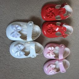 A selection of baby pods  pram shoes sizes 0.5 to 1 the pink are the smaller 
£5 each or 3 for £10
