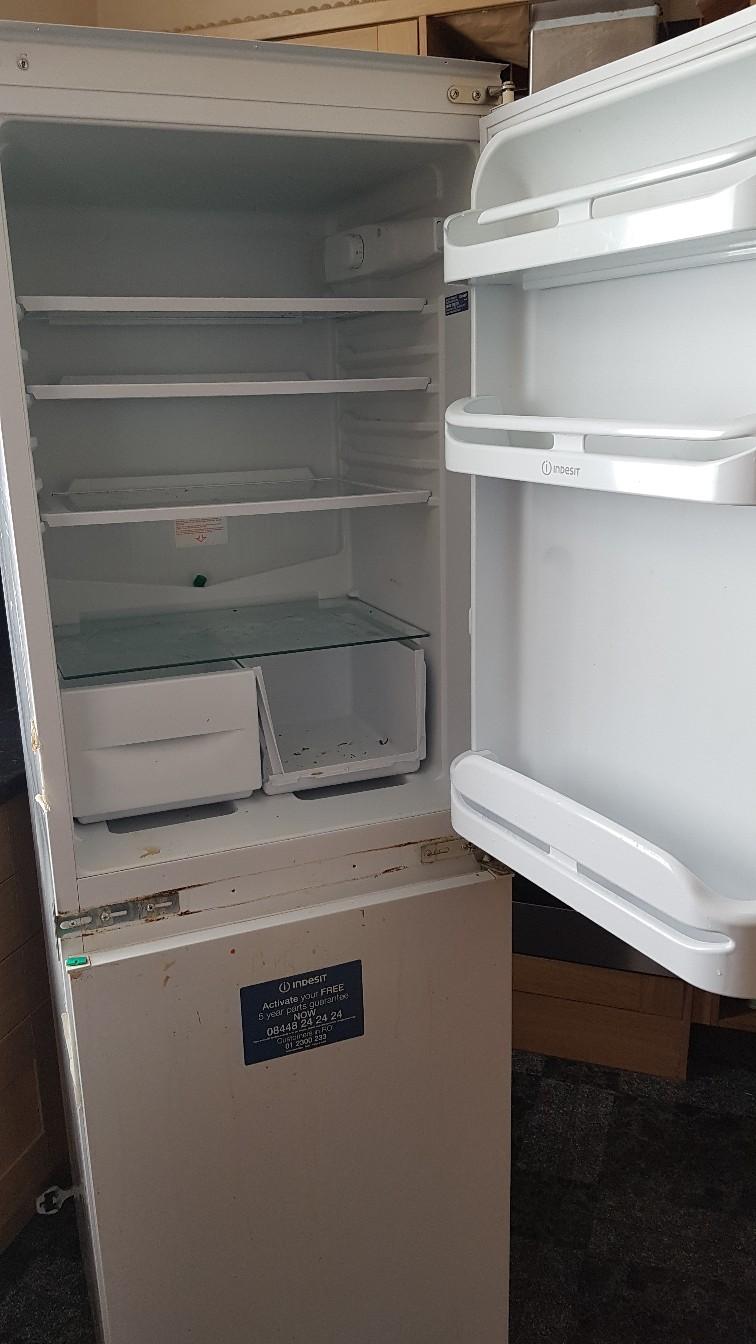 Free Used 50/50 Indesit KCM01 fridge freezer in DE23 Derby for free for sale Shpock