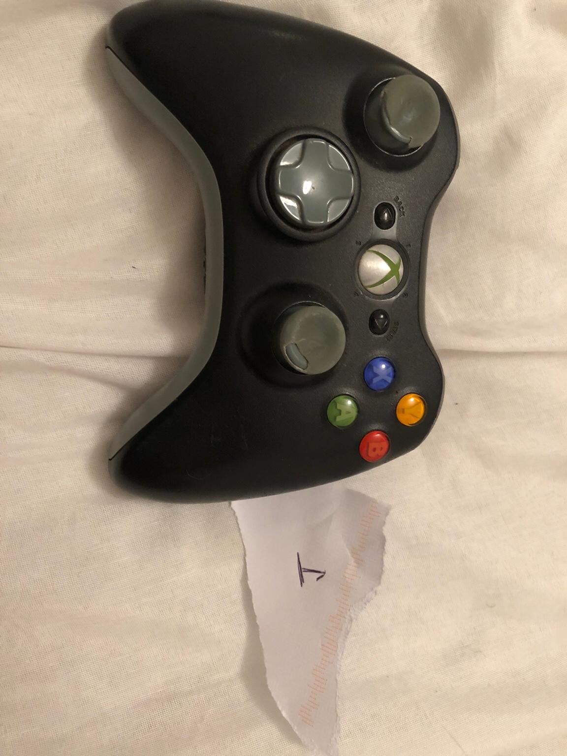 Xbox 360 wireless controllers in M15 Manchester für 10,00 £ zum Verkauf ...