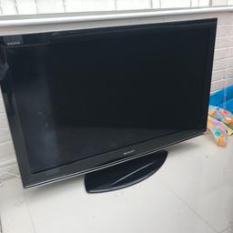 42 inch sharp tv on stand
