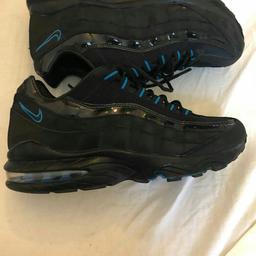 Latest edition
Size 5 1/2
Colour: Neon Blue and Gloss Black
A bargain that comes with sex appeal