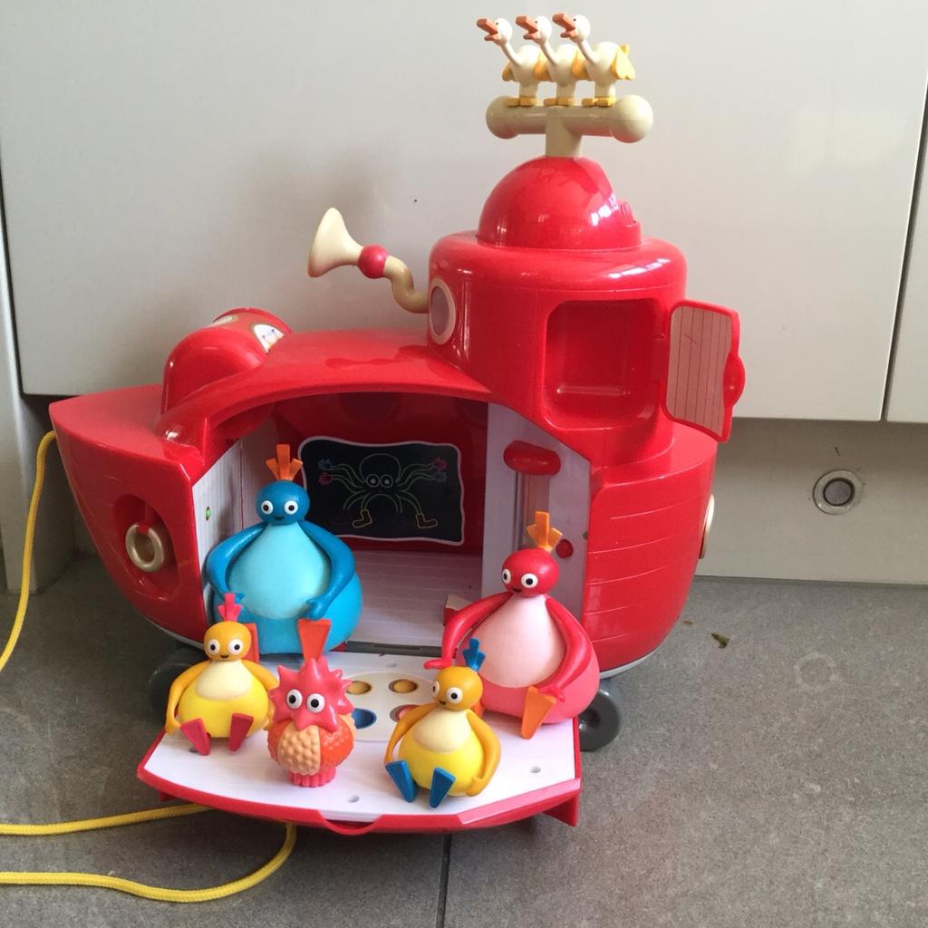 Argos sales twirlywoos boat