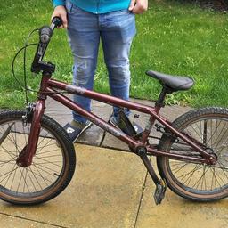 Burgundy voodoo bmx,
new inner tyres,
 clean used condition
£80 ono
COLLECTION onlg