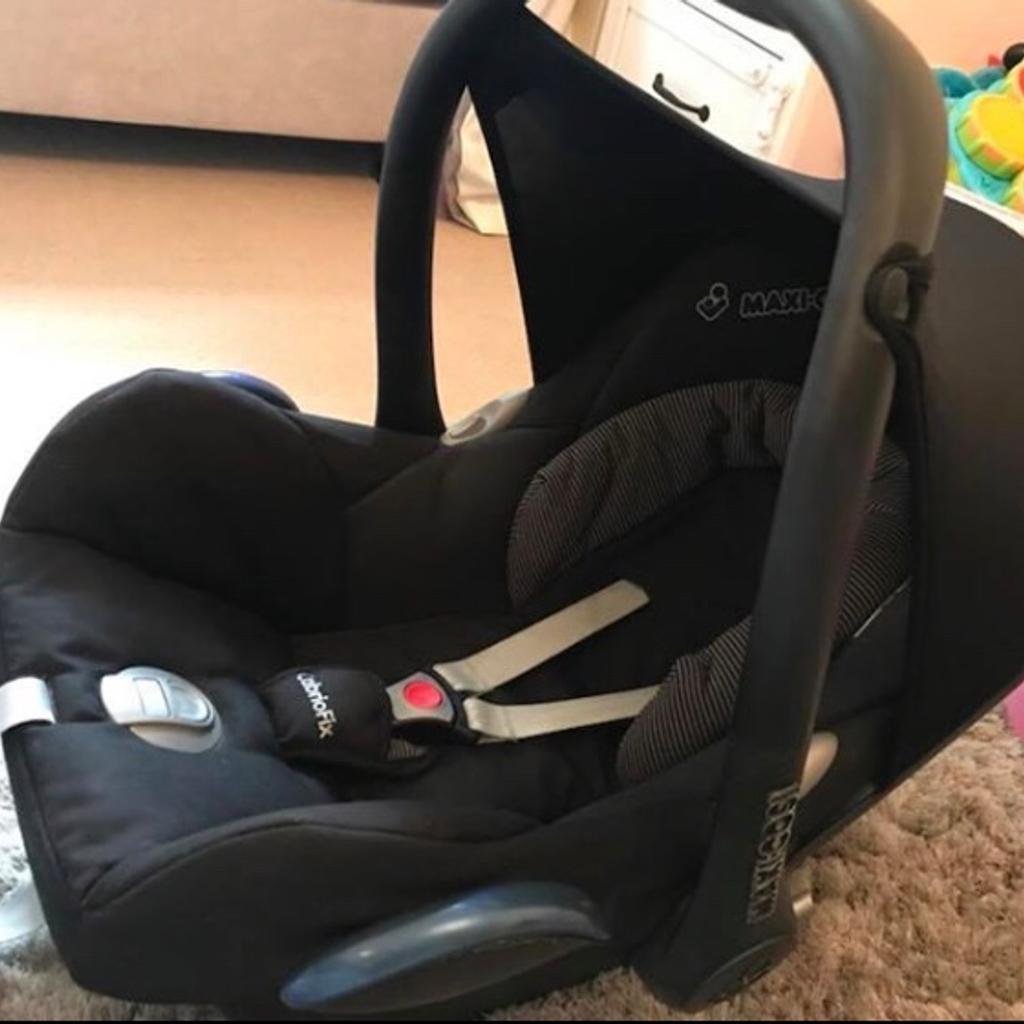 Maxi Cosi Cabriofix Group 1 Car Seat in Bracknell für 20,00 £ zum