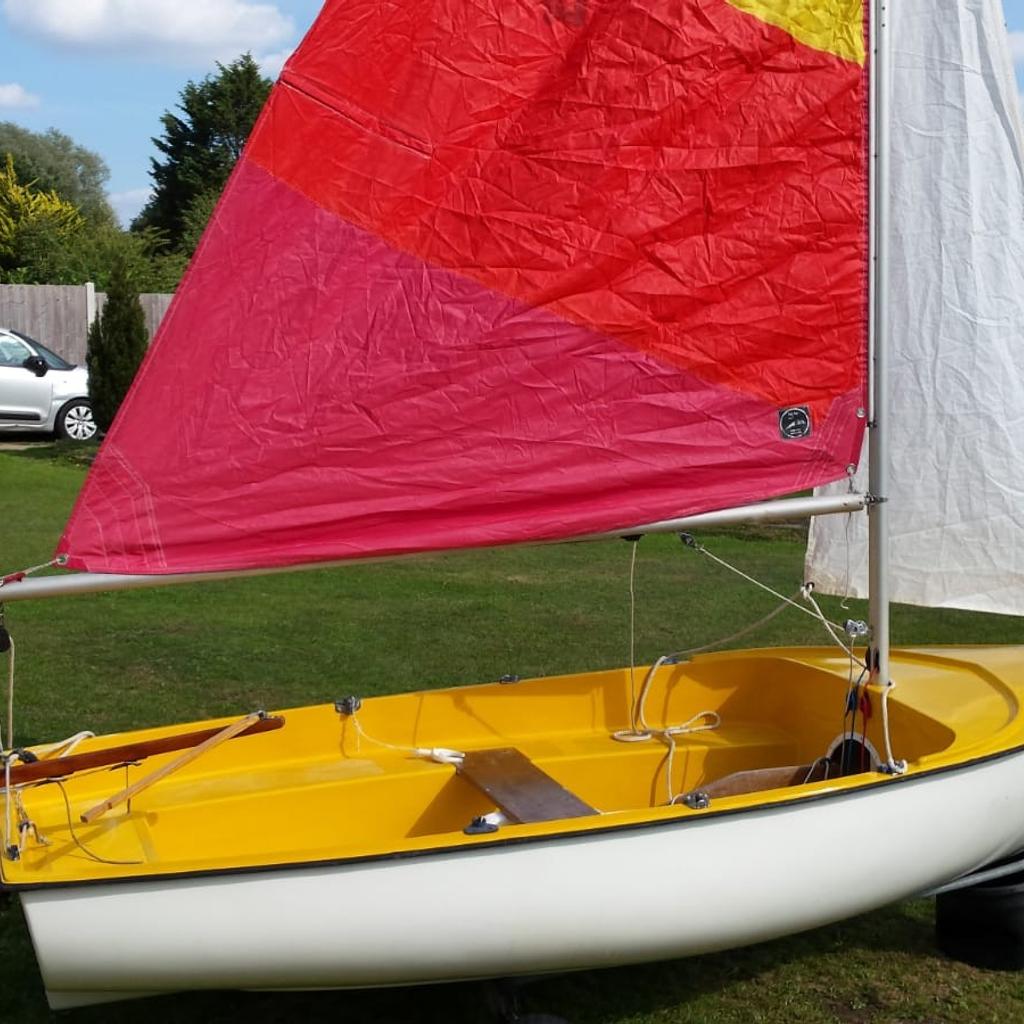 Adventurer sailing dinghy launching trolley in SS14 Basildon for £260.