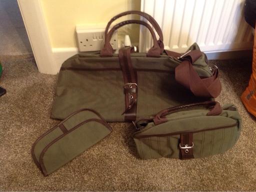 Buy & Sell West Midlands Birmingham - Photos for Brand new overnight bag set and money wallet