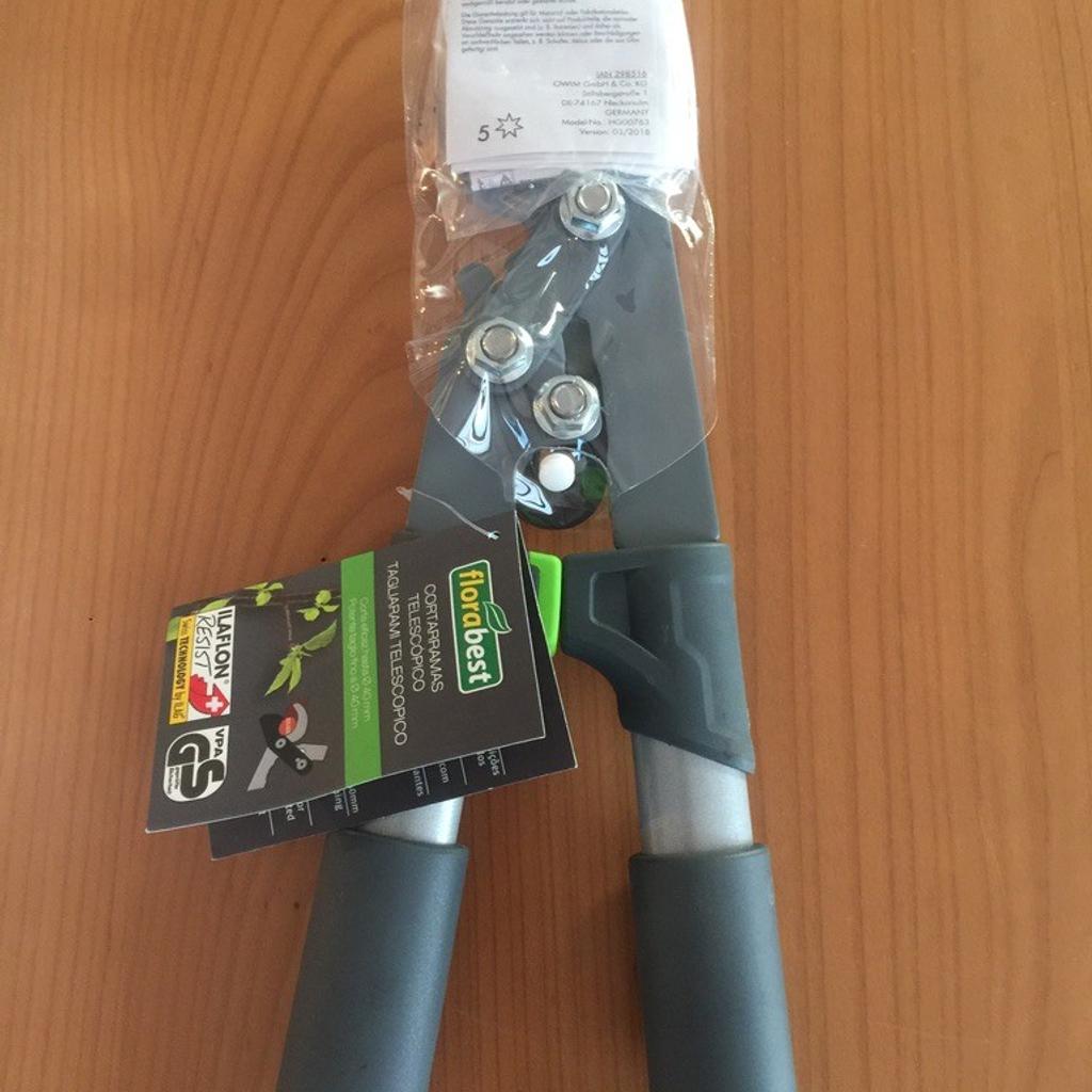 Tagliarami telescopico nuovo in 20025 Legnano for €13.00 for sale | Shpock