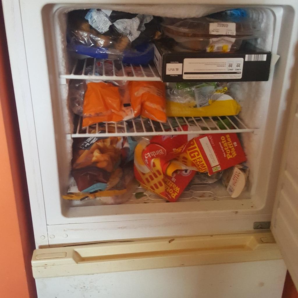 Beko fridge/frezer in LL11 Caergwrle für gratis zum Verkauf Shpock DE