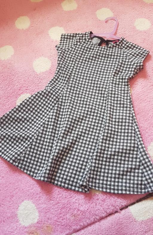Buy & Sell New Moston Manchester - Photos for girls 3-4years dress black white gingham