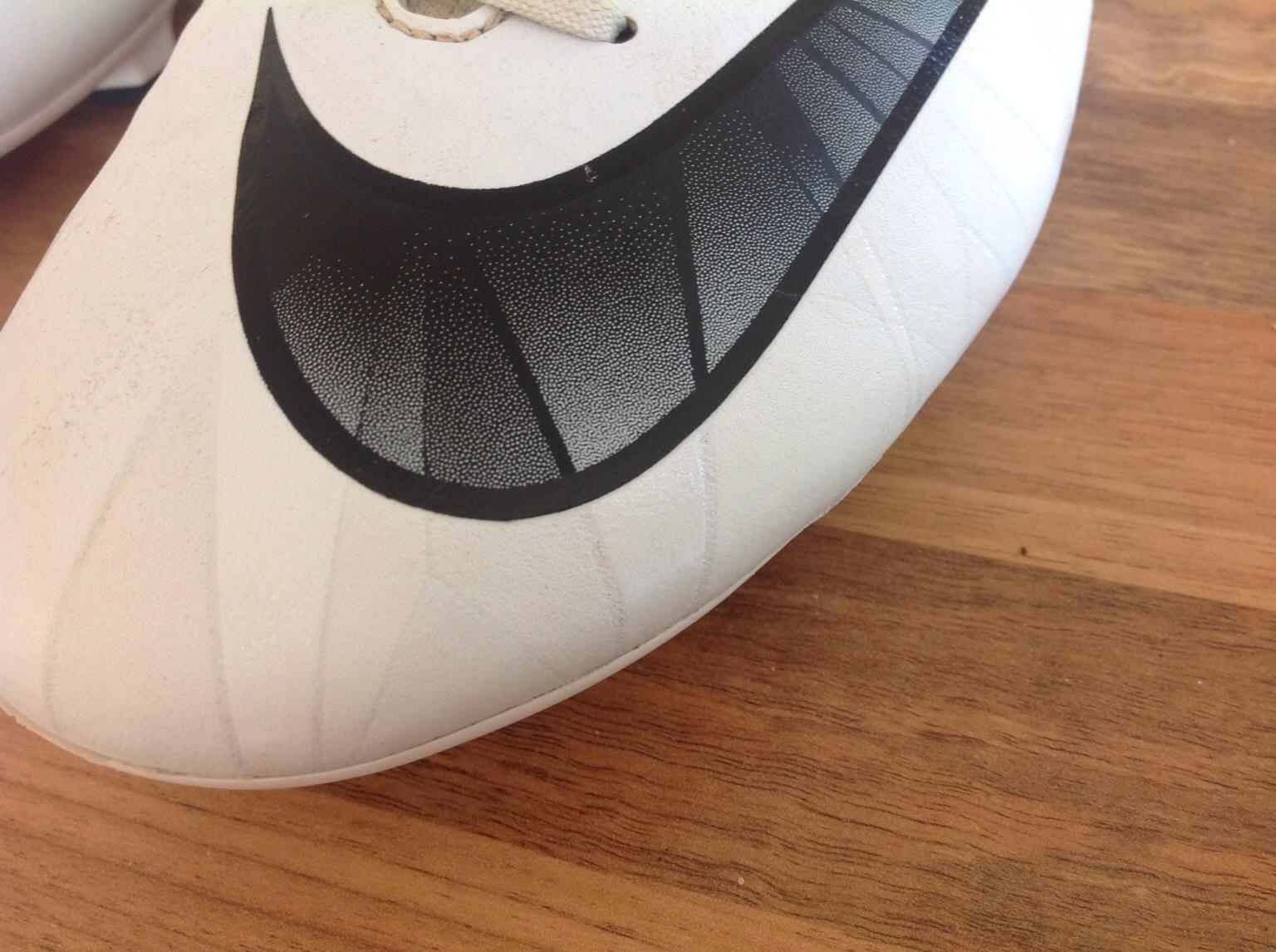 cheap nike sock football boots