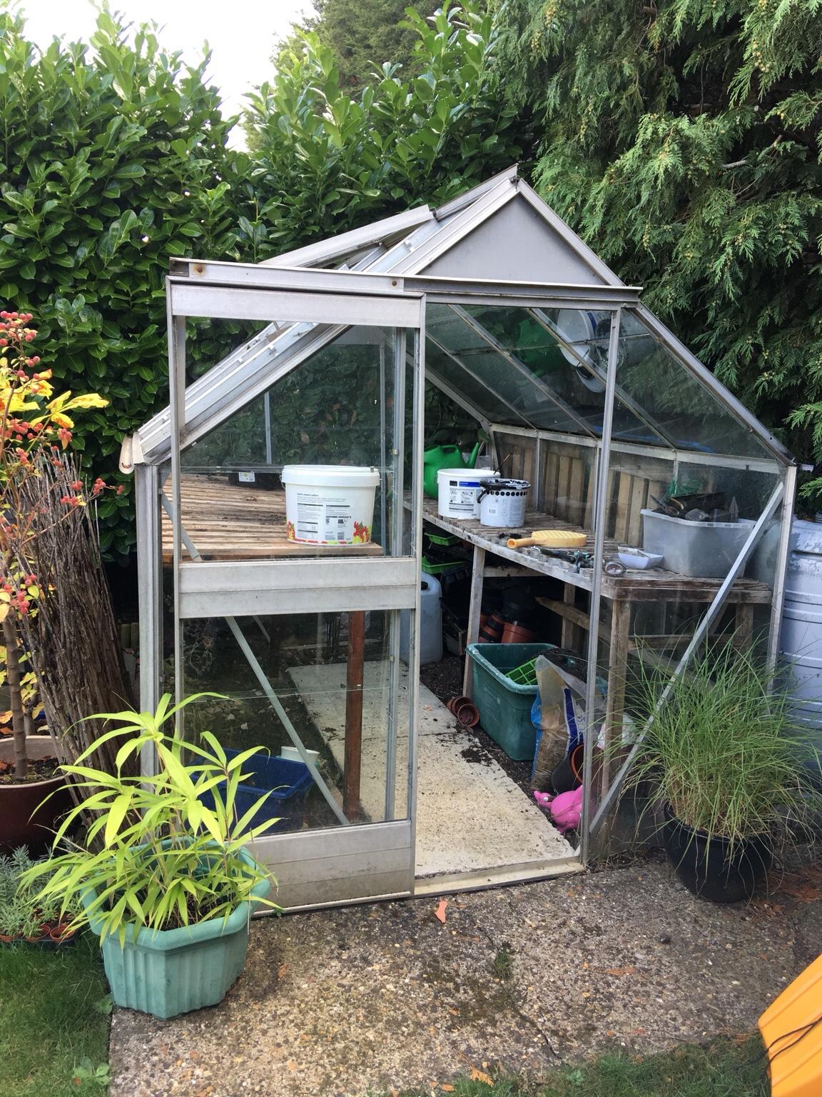 Greenhouse glass in NN10 Northamptonshire for £1.50 for sale Shpock