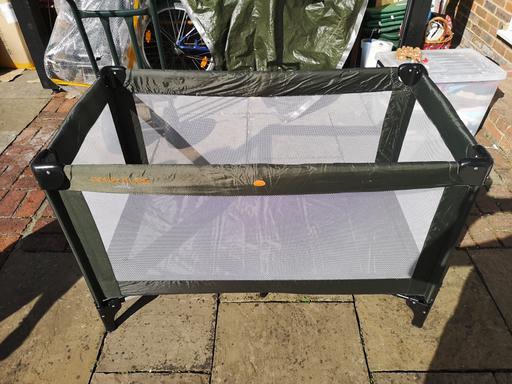 Buy & Sell Gravesend Gravesham - Photos for Travel cot