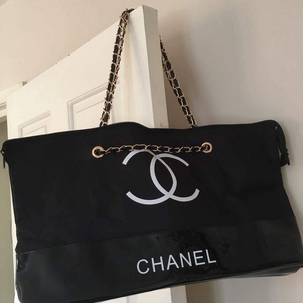 Chanel VIP Gift Bag/ Weekender in London Borough of Hillingdon for £70.00  for sale