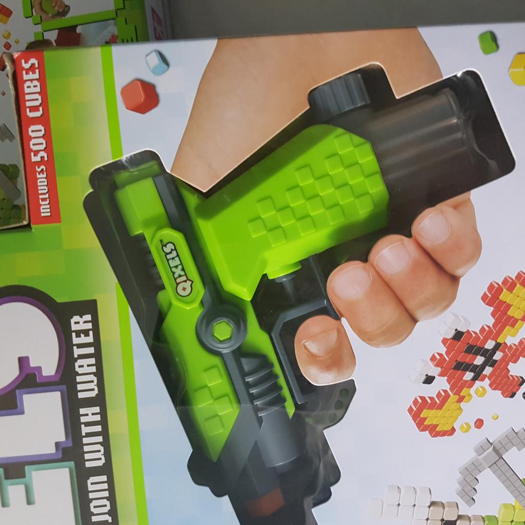 Toy - 2 x Qixels in CH49 Wirral für 13,00 £ zum Verkauf | Shpock DE