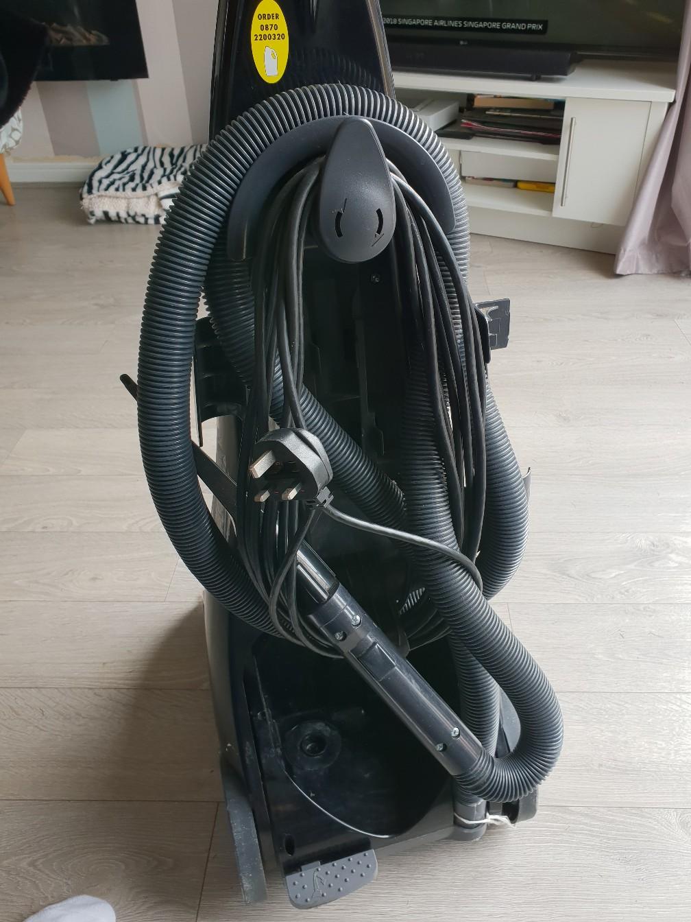 Bissell powerwash pro carpet cleaner in WS8 Walsall for £25.00 for sale Shpock