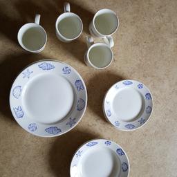 4 kleine Kuchenteller, 3 Suppenteller, 4 große Teller und 4 Tassen

Selbstabholung bis max. 30.10. möglich