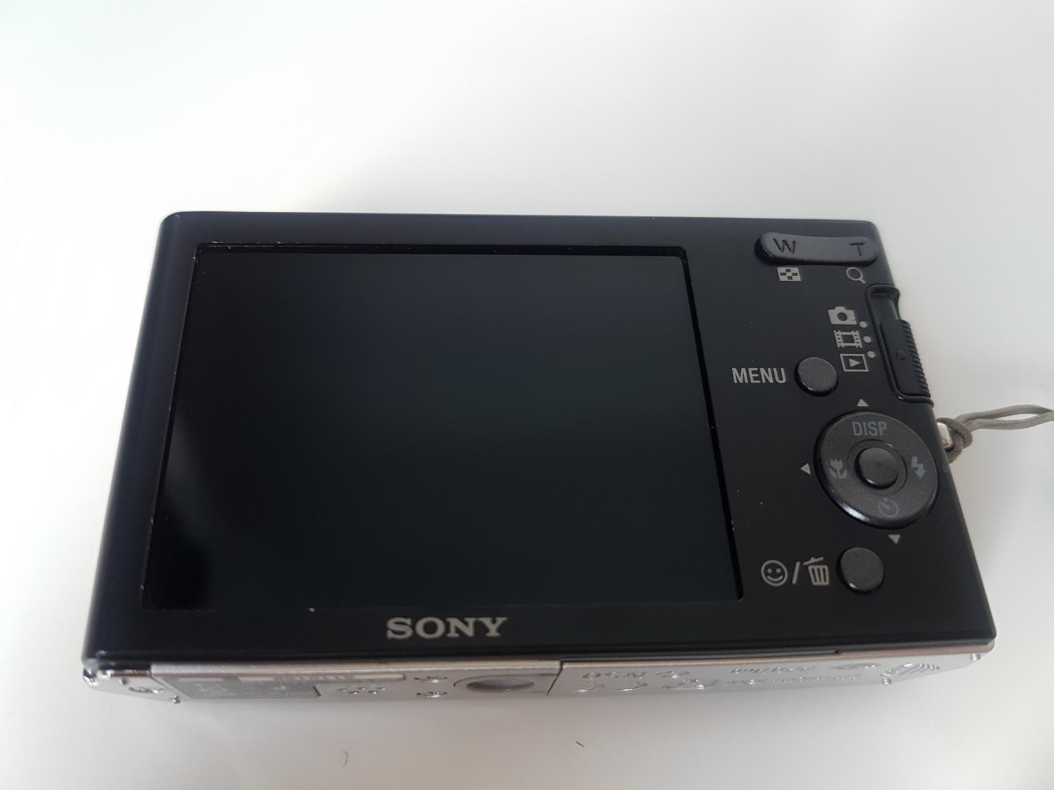 Sony Cybershot camera in Broxbourne für £ 13,00 zum Verkauf | Shpock AT