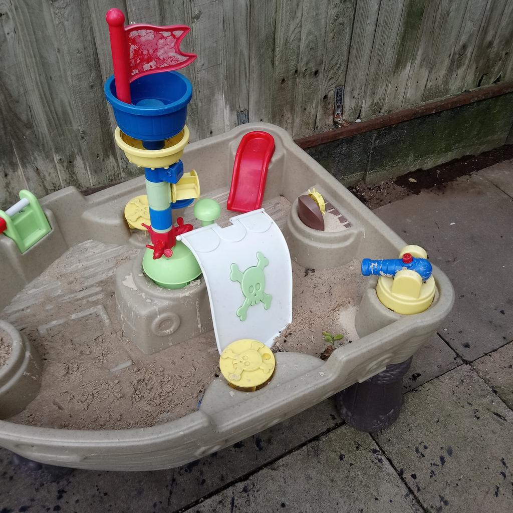 Pirate ship Sand and water table in WV13 Walsall for free for sale Shpock