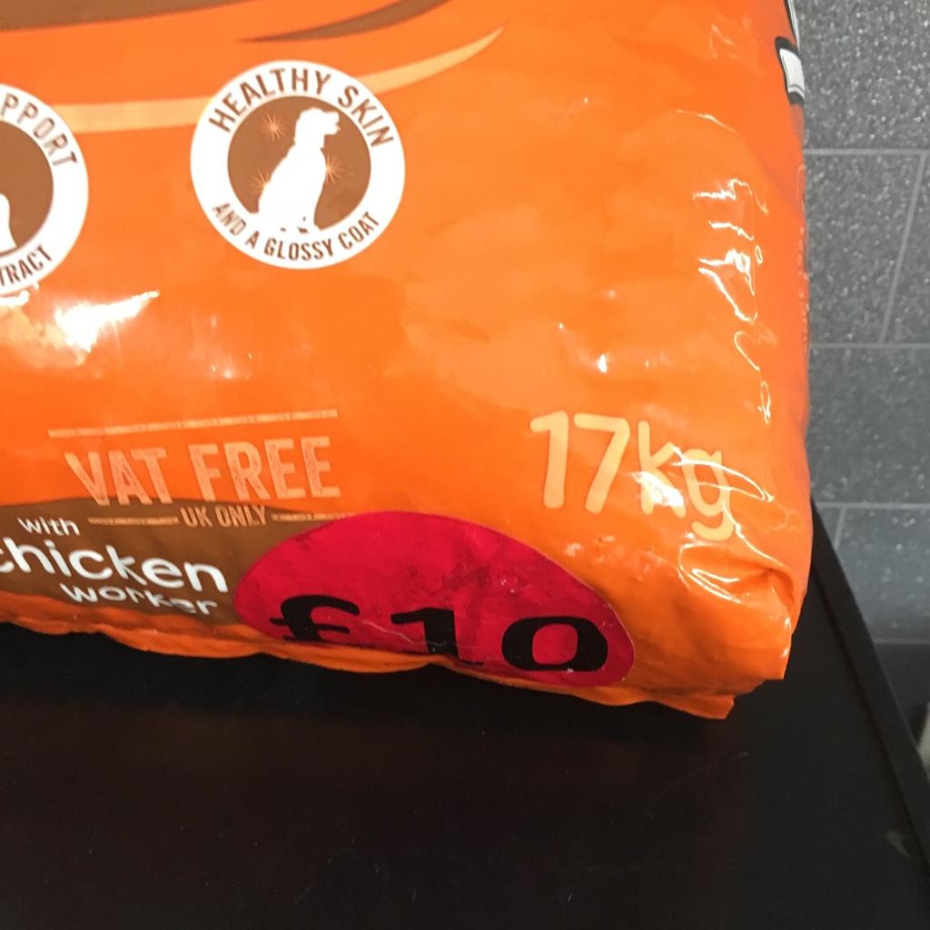 Wagg Dog Food in Bromsgrove for 5.00 for sale Shpock