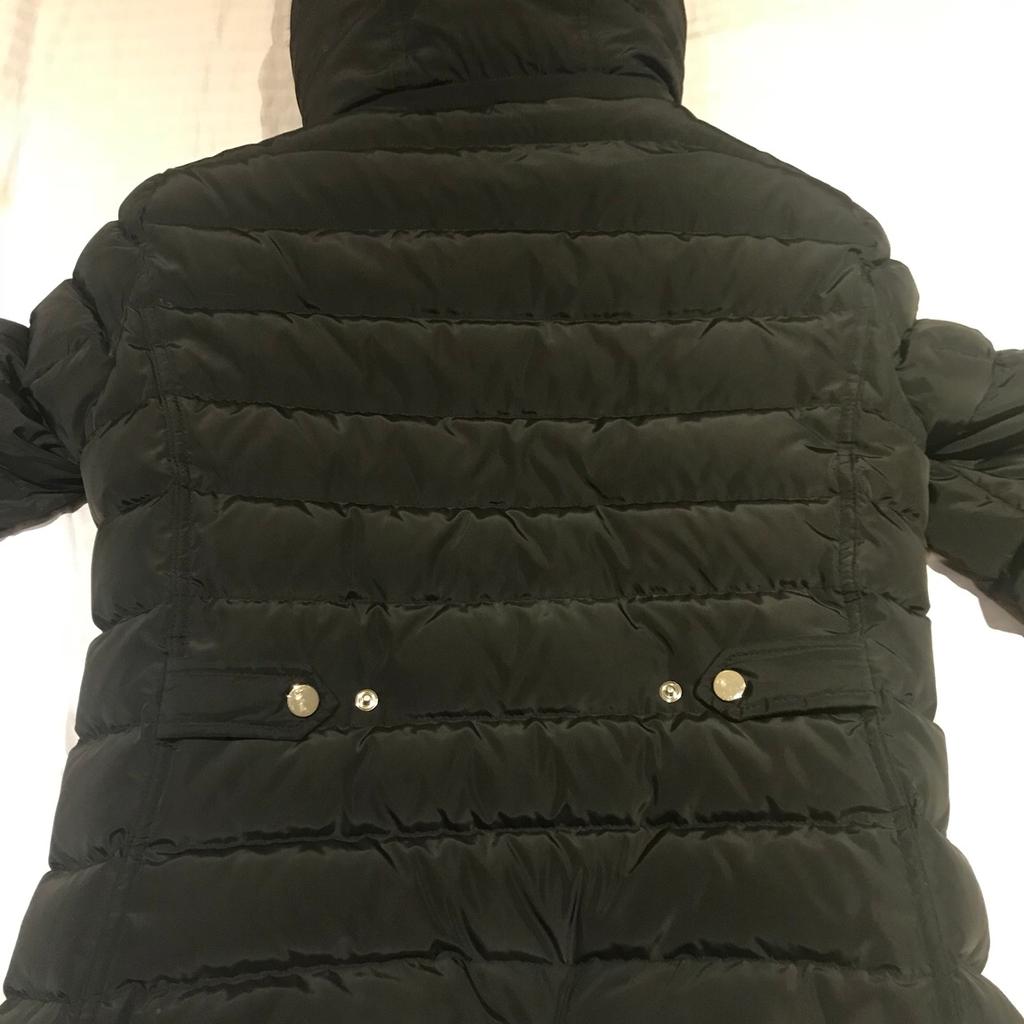 Zara Woman Down Jacket M in W3 Ealing for £30.00 for sale | Shpock