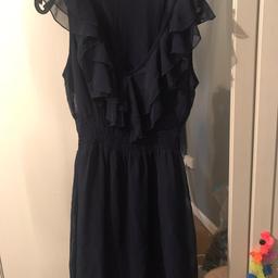 Navy blue chiffon dress, size 6/8 beautiful

Collection only
