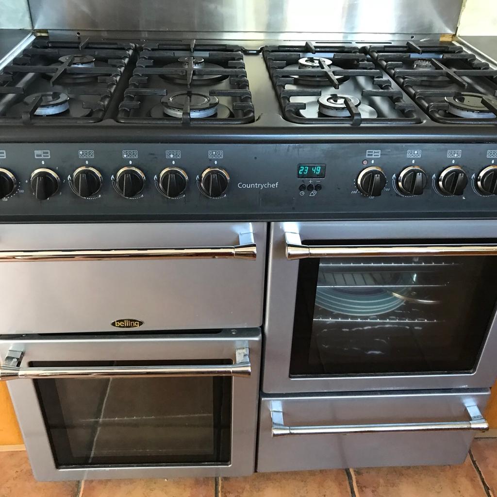 8 burner belling country chef gas cooker in SL1 Slough for £270.00 for