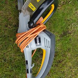 Titan corded electric hedge trimmer for sale in good working condition.

No longer needed as I have bought a cordless one.